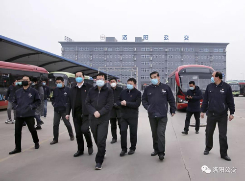 副市長(zhǎng)王軍到市公交集團(tuán)檢查疫情防控保障工作